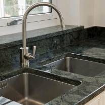 tb_sink_cropped.jpg